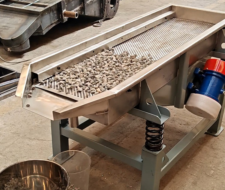 客戶定制515-1s直線篩1臺